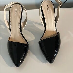 G.I.L.I. Black and Cream Heels Sleek Design